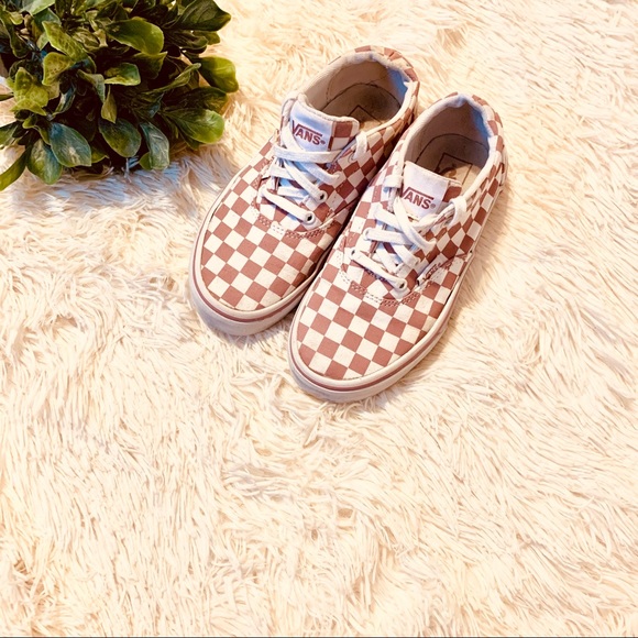 girls checkered vans